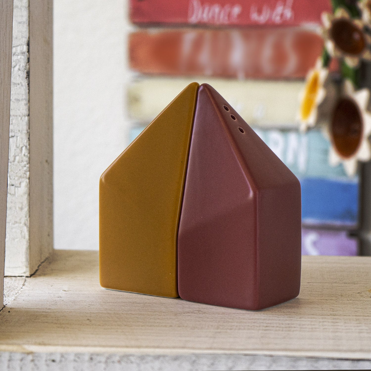 Salt & Pepper Shaker Sets