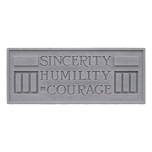 DS Larkin Plaque - Sincerity Humility Courage