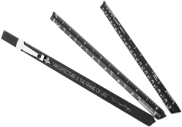 Images shows three scales, including one with clip.